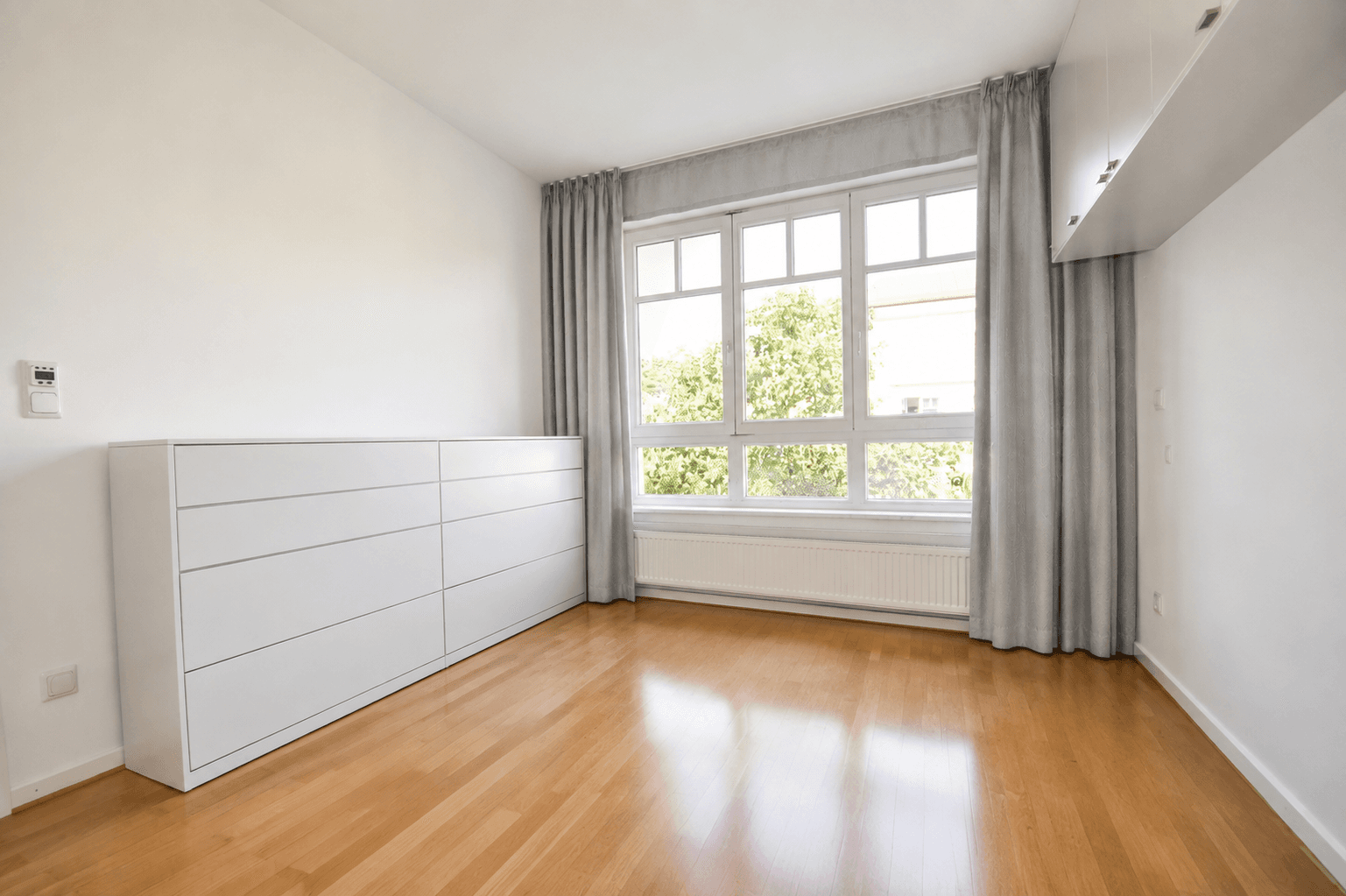 IN-Altstadt: Moderne 3-ZKB-Wohnung im 2. OG inkl. 2 TG-Stellplätze – Bild 5